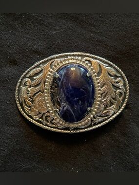 Vintage Ornate Silver-Tone Belt Buckler with Deep Blue Cabochon
